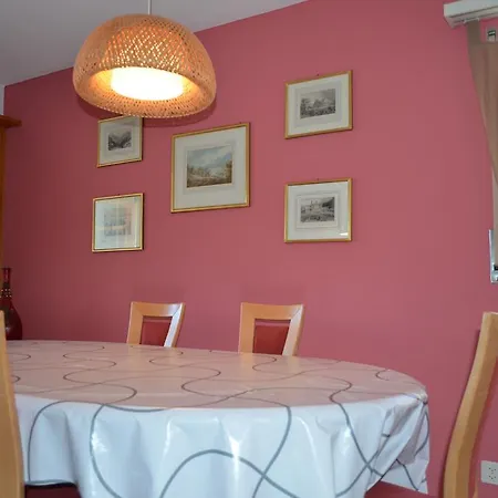 Apartment Restaurant & Appartemenhaus Diana Leukerbad